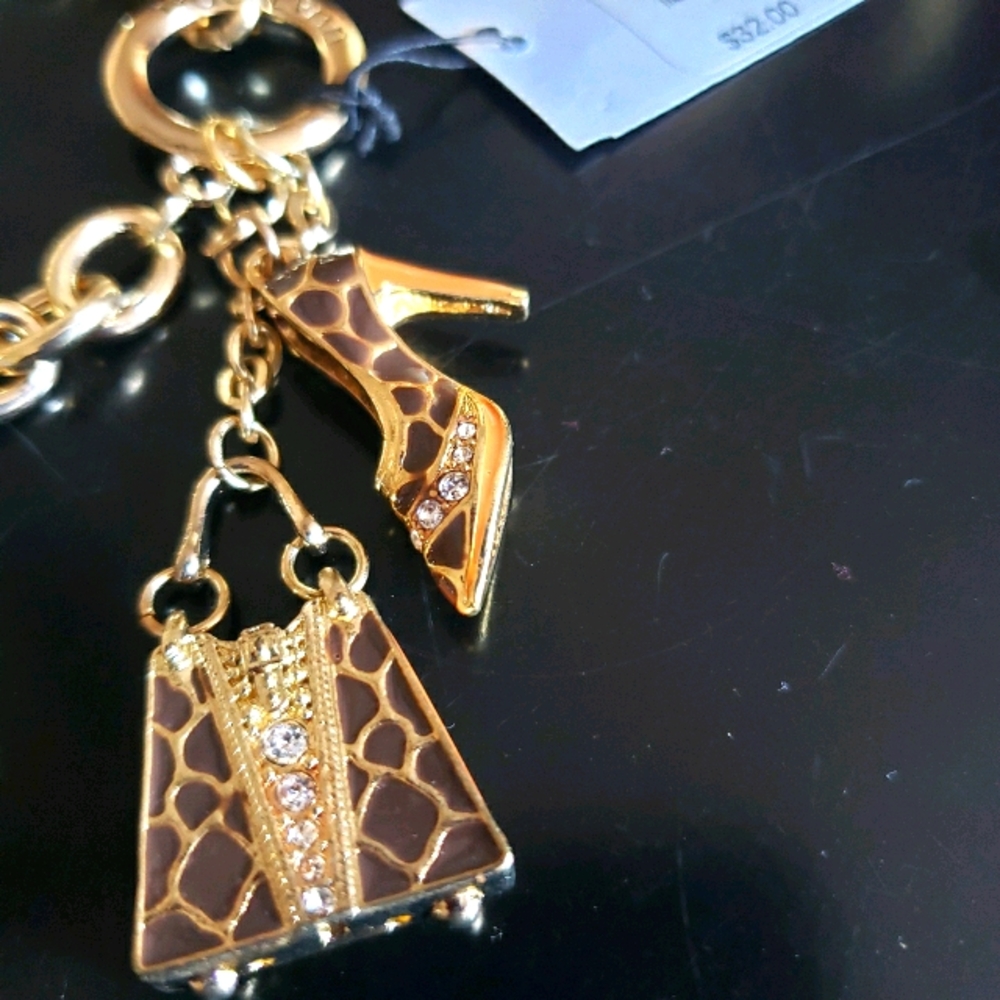 NWT Gold girraffe charm bracelet